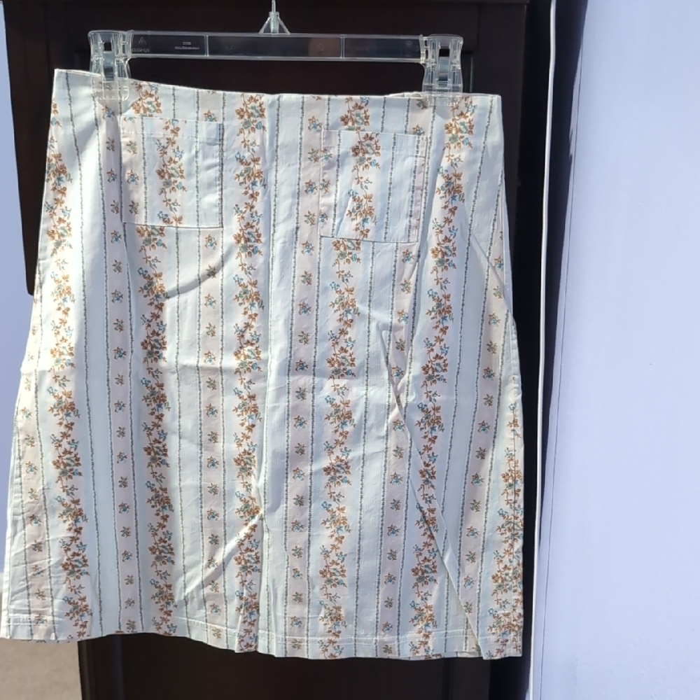 Floral A-Line Skirt in Cream and Baby Blue